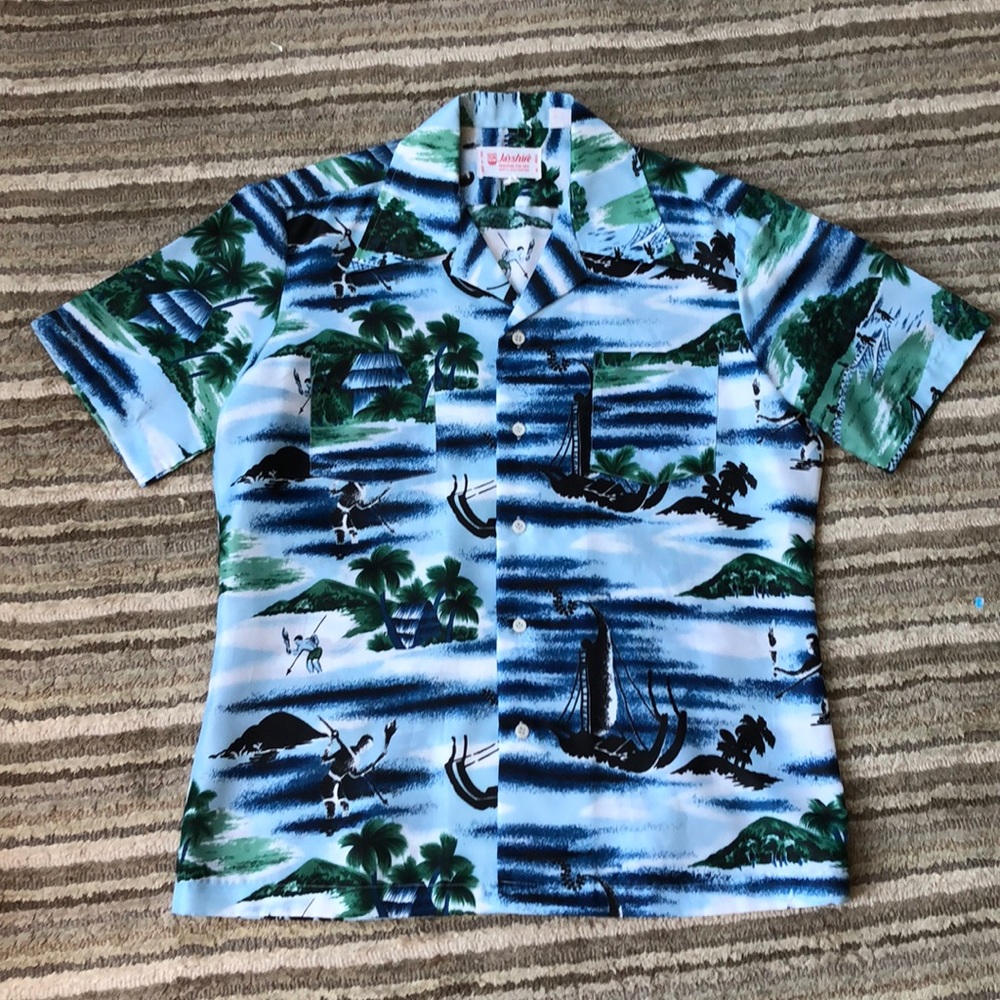Men’s Vintage Hawaiian 🌺 Shirt